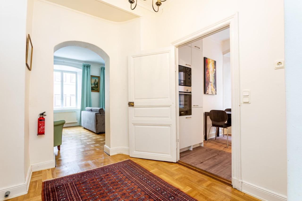 Apartdirect Gamla Stan II Stockholm Exterior photo
